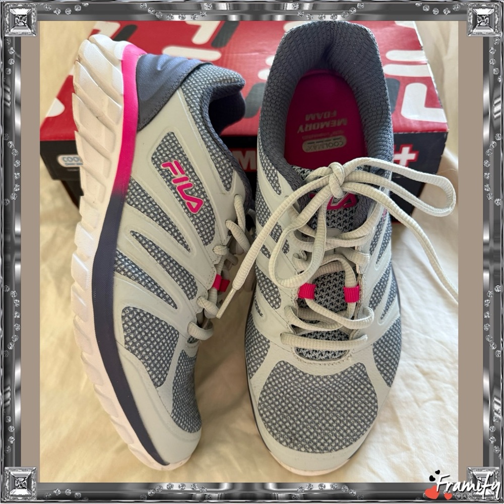 Fila Gray and Pink Women's Sneakers